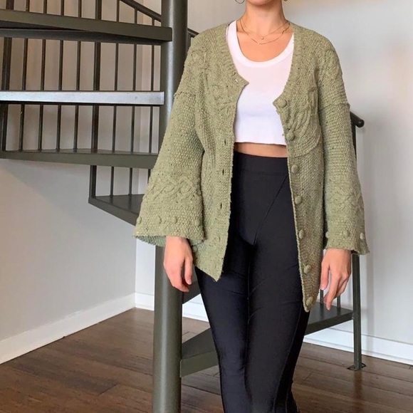 Wool sweater - Picture 2 of 3